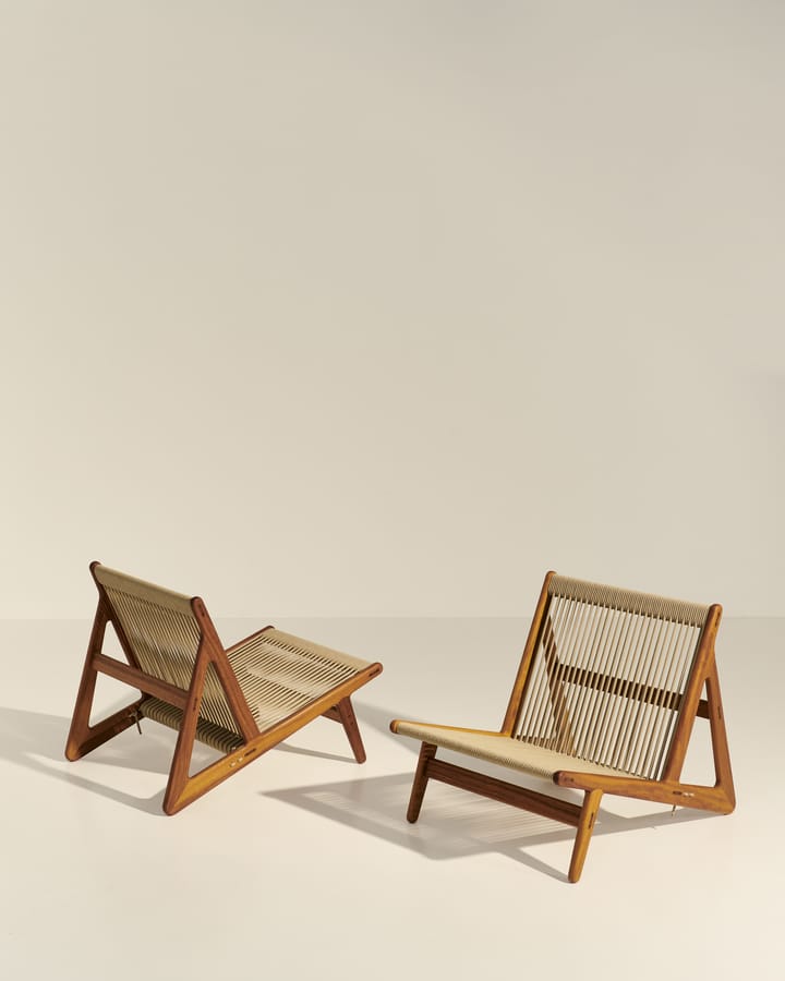MR01 Initial outdoor lounge chair, Olieret irokotræ GUBI