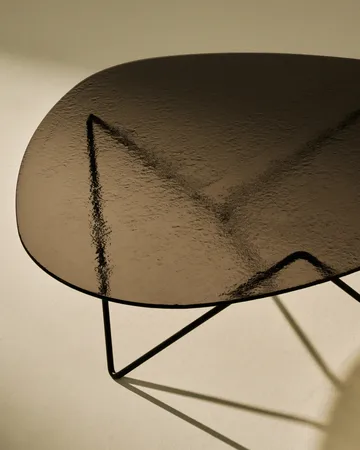 Pedrera sofabord - Sort semimat-strukturglas bronze - GUBI