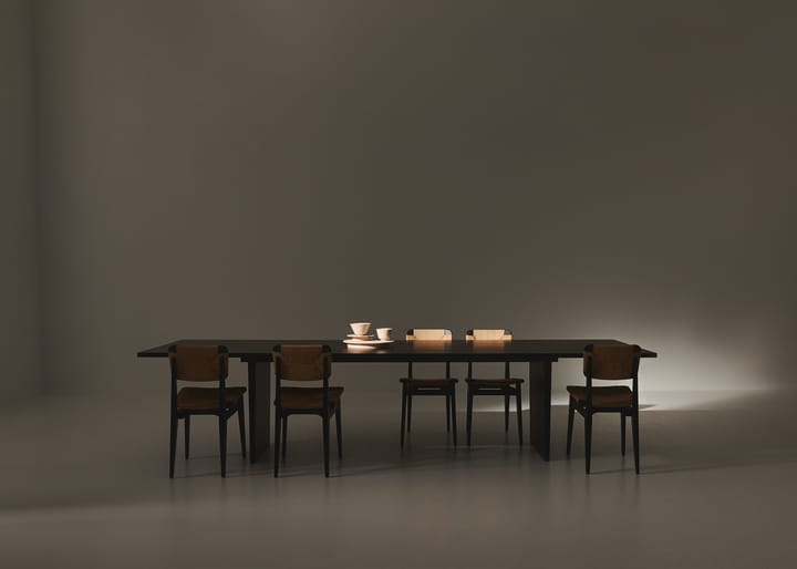 Private spisebord 100x320 cm, Brun/Sortbejdset eg GUBI
