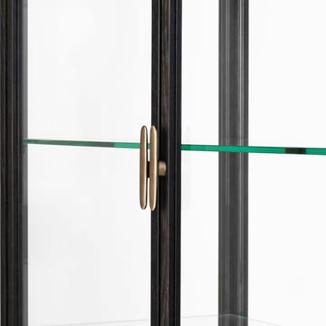Private vitrineskab - glas, brun, sortbejdset eg - GUBI
