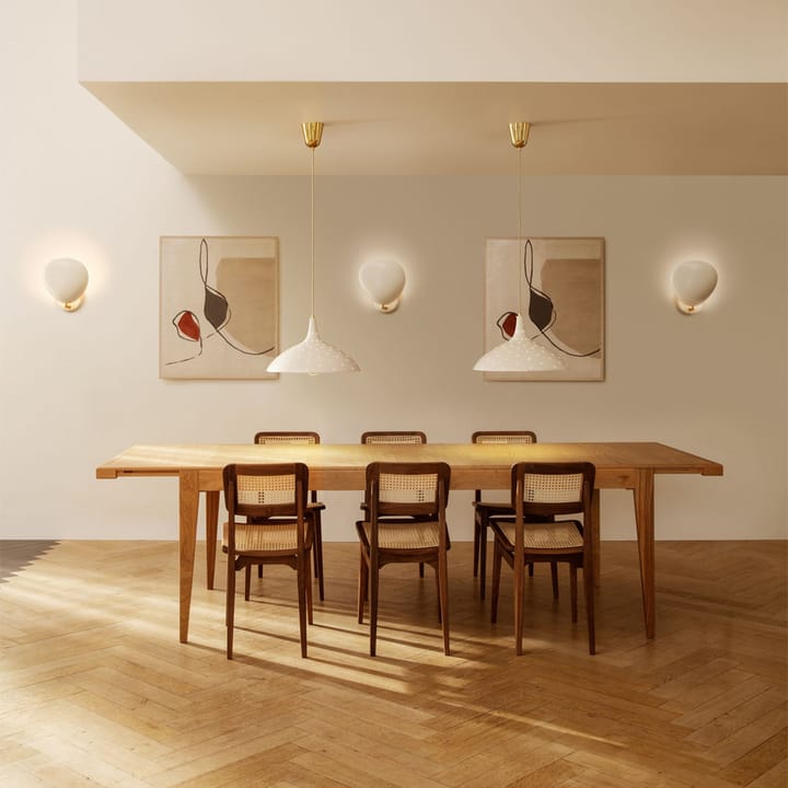 S-table spisebord, american walnut, extendable GUBI
