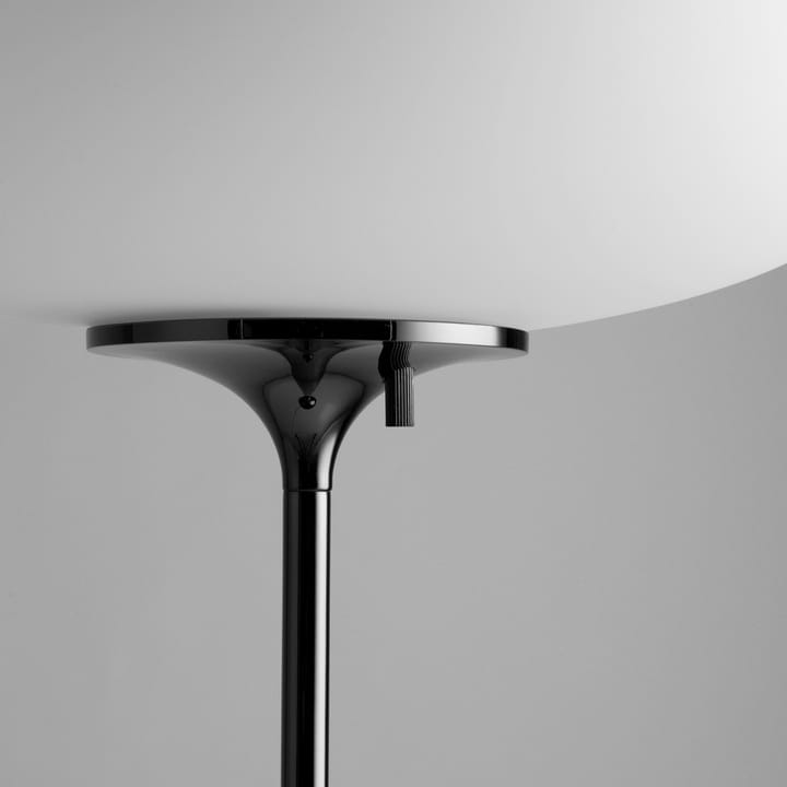 Stemlite gulvlampe 150 cm, Black Chrome GUBI