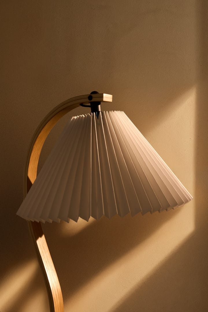 Timberline bordlampe, Oak-birch-white GUBI