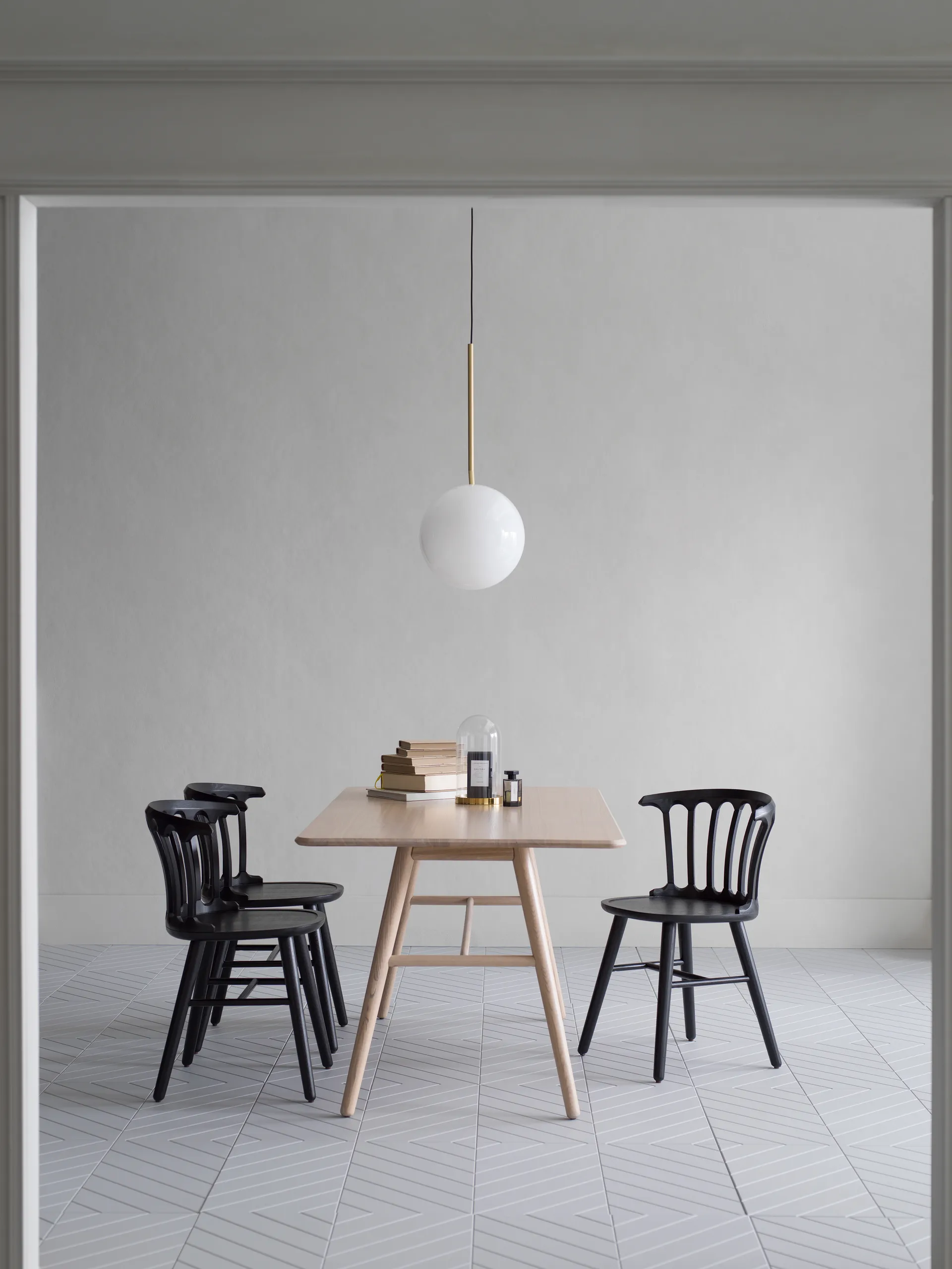 Sand Marco stol, Ask sort bejdset Hans K