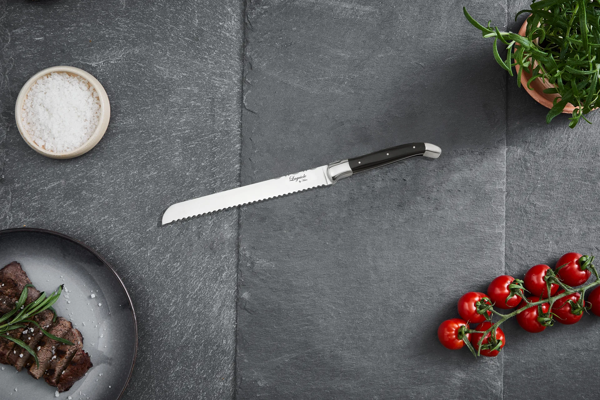 Laguiole by Hâws brødkniv 24,4 cm, Black Hâws