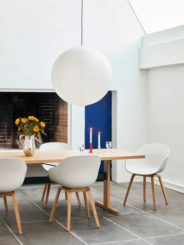 About a Chair 22 2.0 stol - Melange cream-lakeret egestel - HAY