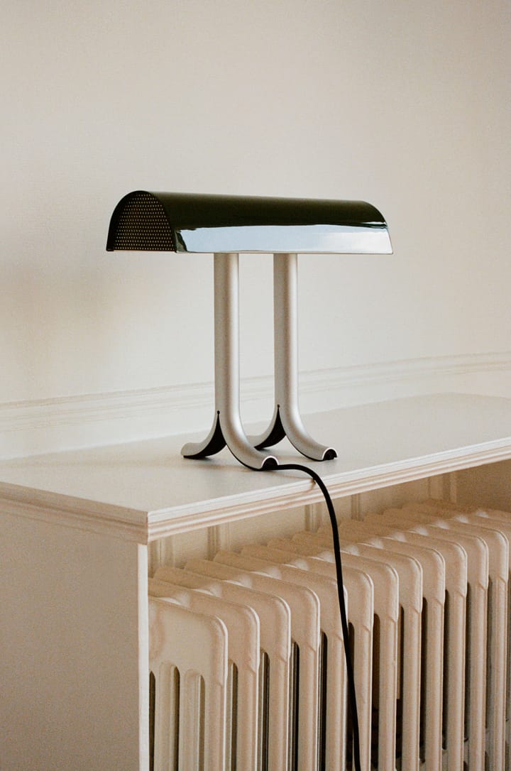 Anagram bordlampe, Iron black HAY