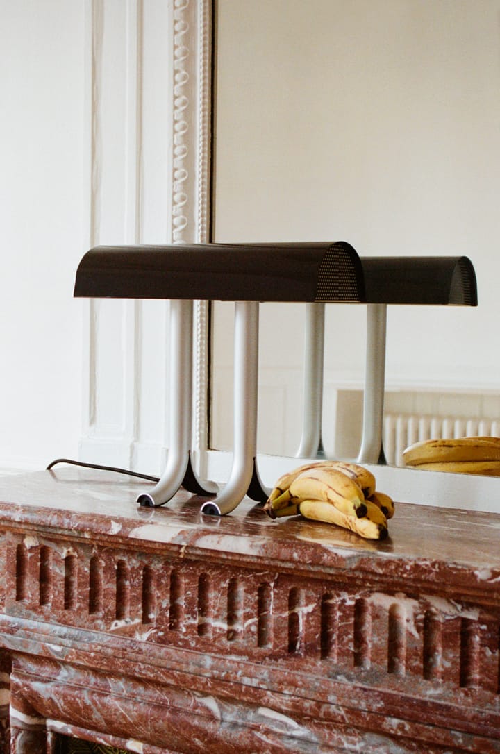 Anagram bordlampe, Iron black HAY