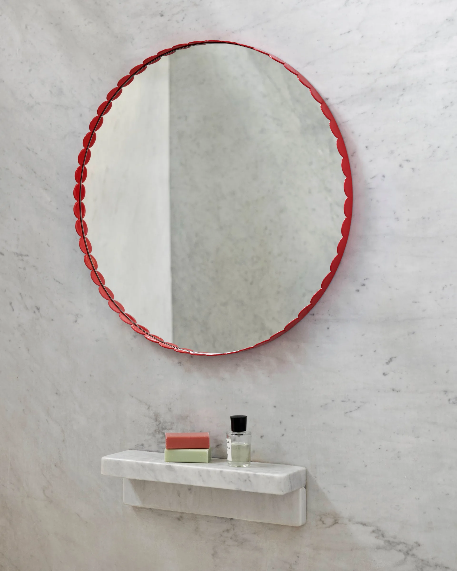 Arcs Mirror spejl Ø60 cm, Red HAY