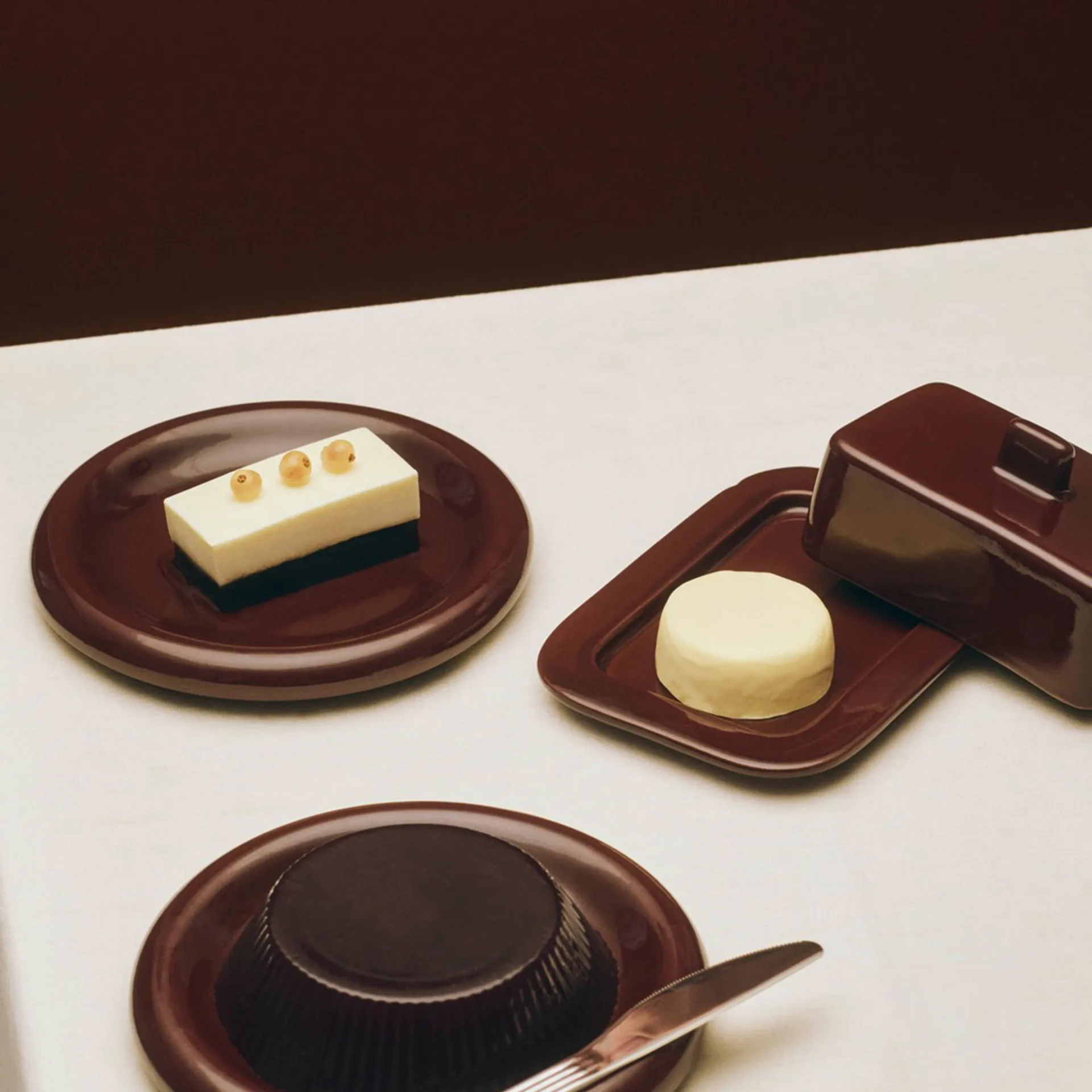 Barro smørboks, Burgundy HAY