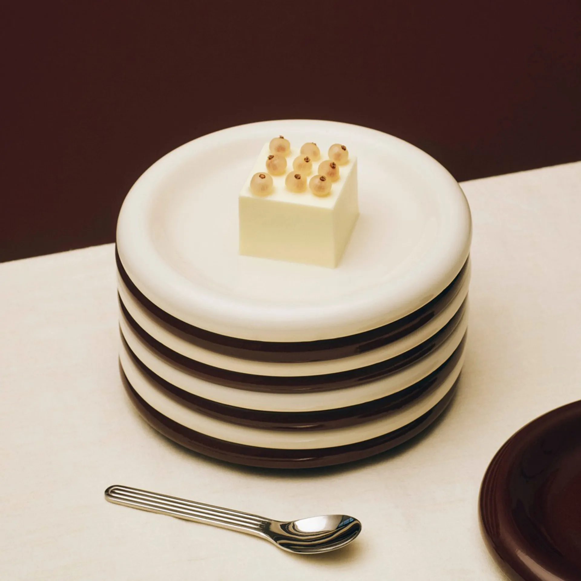 Barro tallerken, Pistachio, Ø24 cm 2-pak HAY