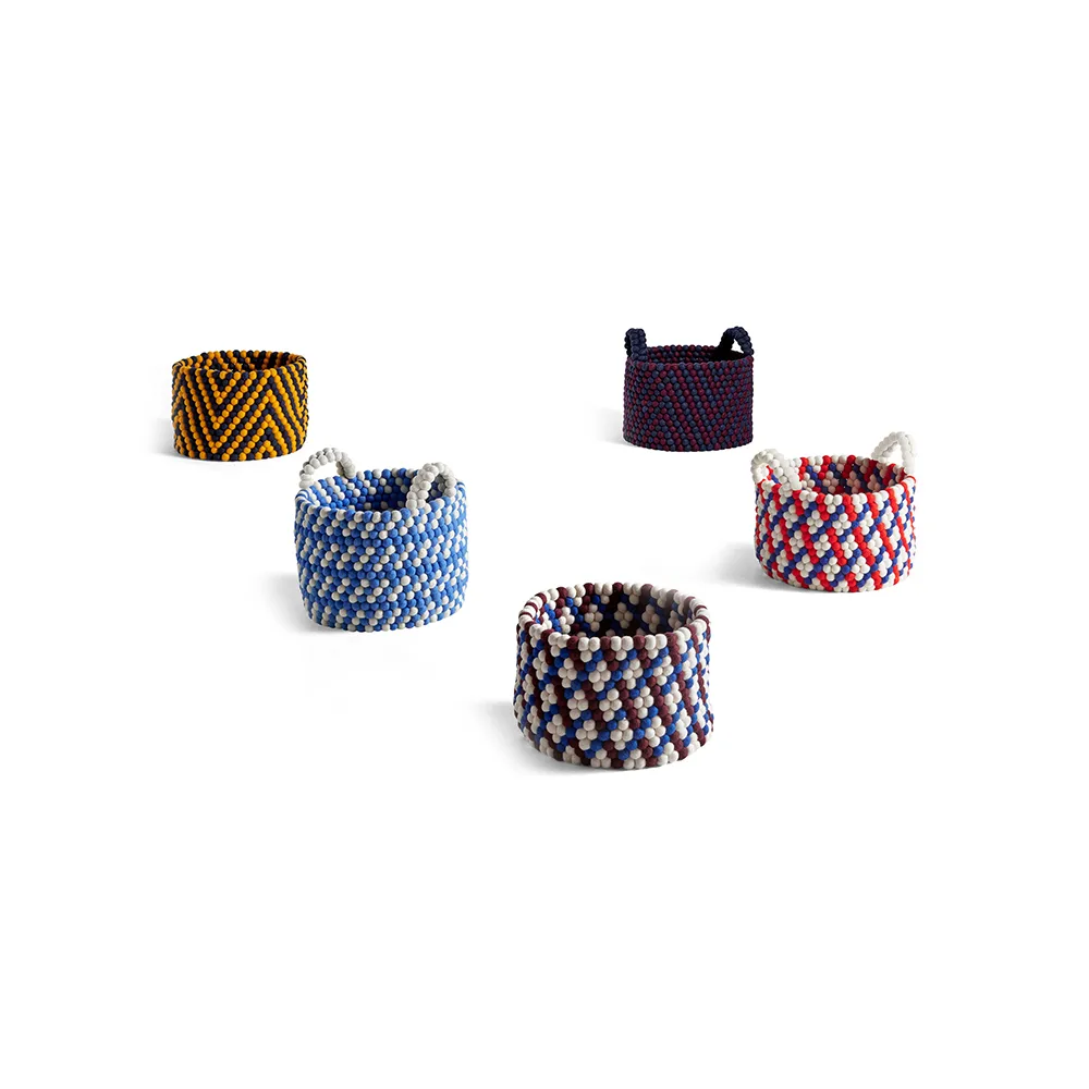 Bead kurv med håndtag, blue dash, large HAY