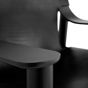 Bernard lænestol - læder brandy, vandlakkeret egestel - HAY