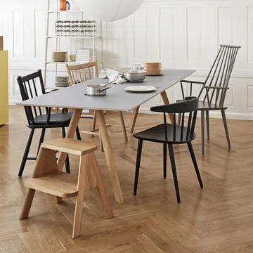 Butler stige - oak oiled - HAY