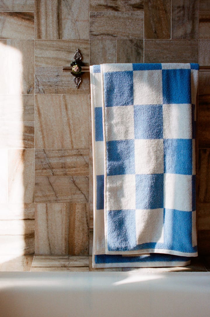 Check badehåndklæde 70x136 cm, Sky blue HAY