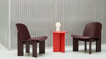 Chisel lounge chair - Dark bordeaux lakeret bøg - HAY