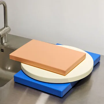 Chopping Board skærebræt M 20x30 cm - Peach - HAY