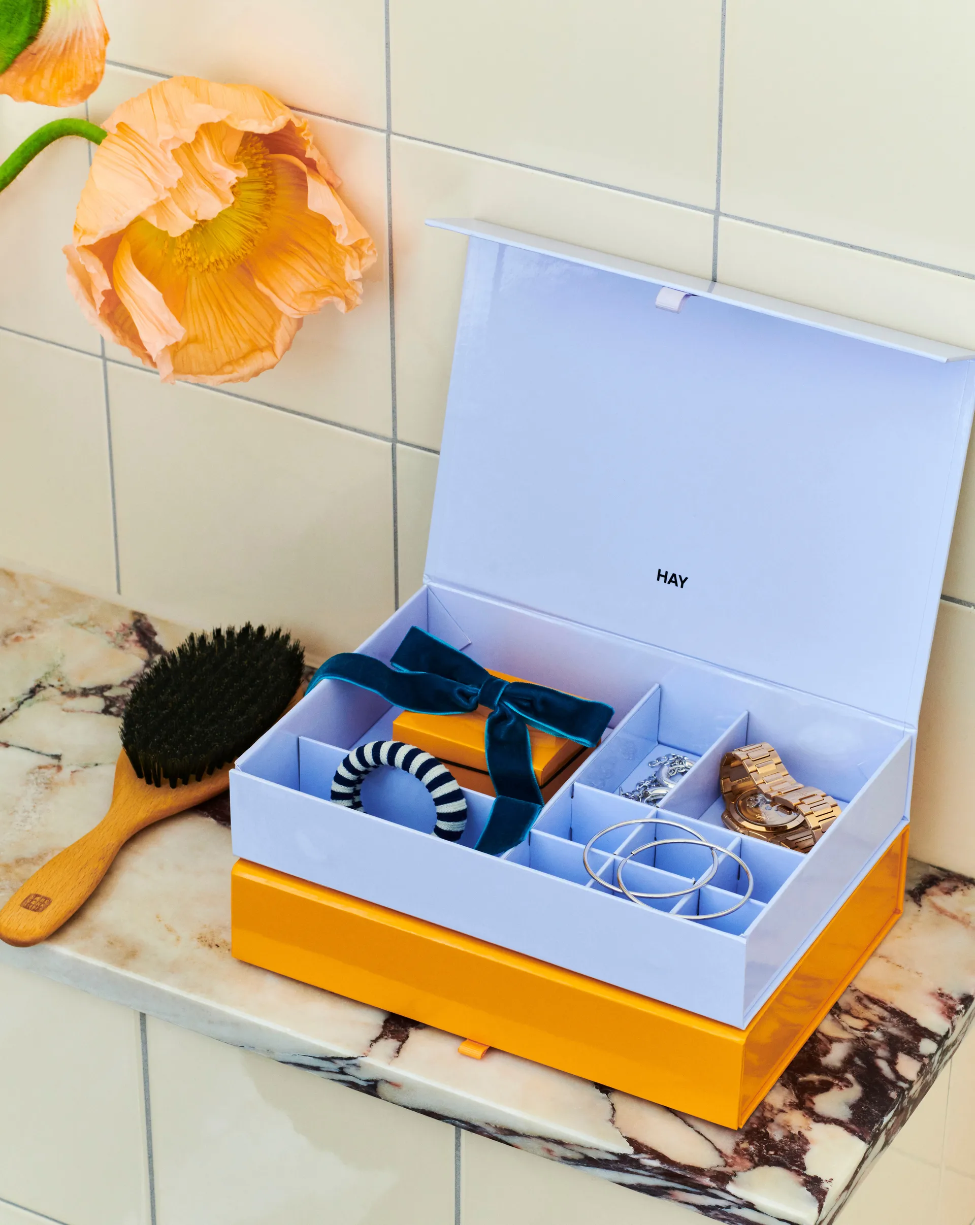 Colour Storage smykkeskrin 23,2x16,1 cm, Egg yolk HAY