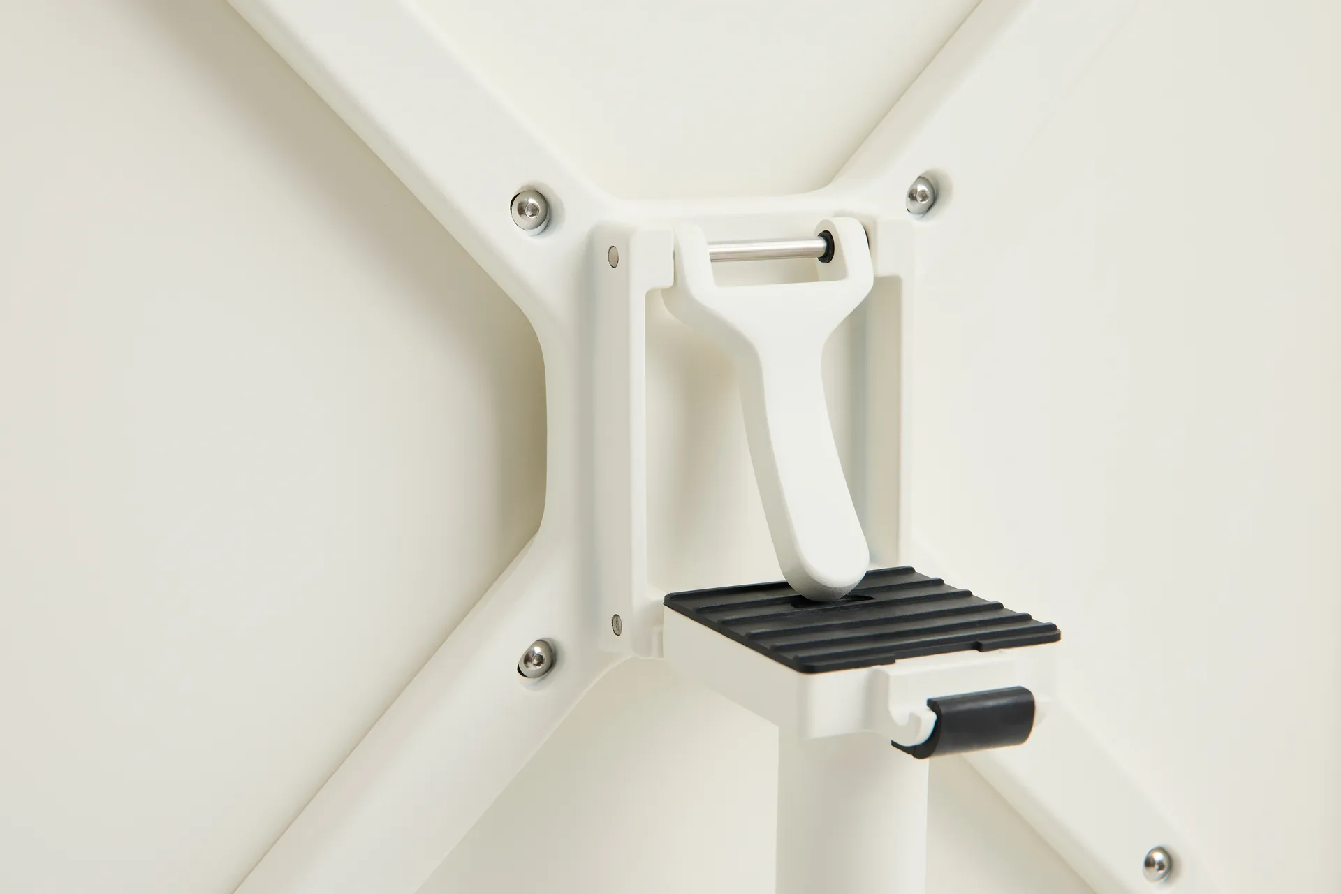 Deville bord, Cream white, Ø80x74 cm HAY