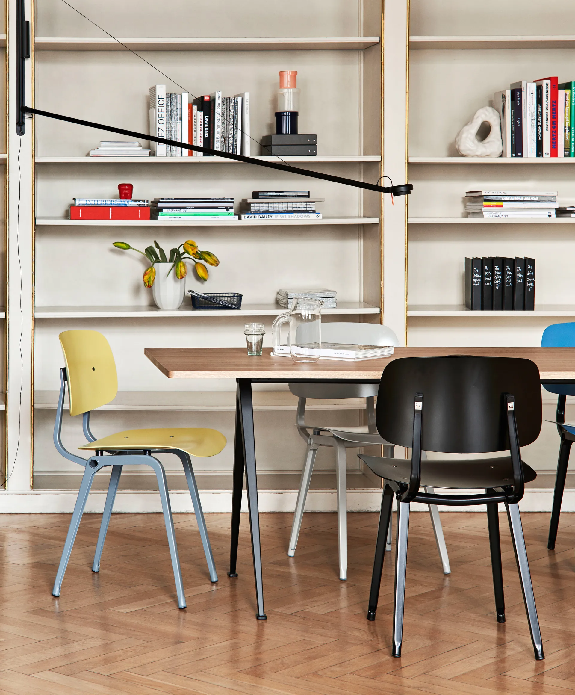 Fifty-Fifty væglampe, Soft black HAY