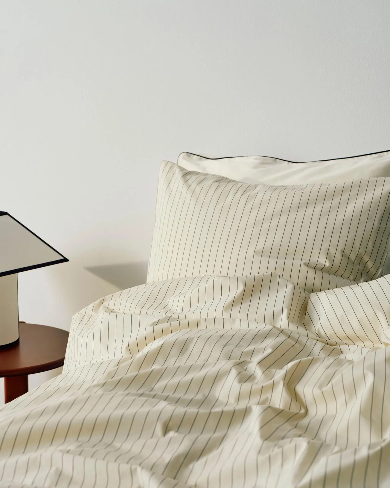 Fineline sengesæt 150x210 cm, Ivory HAY