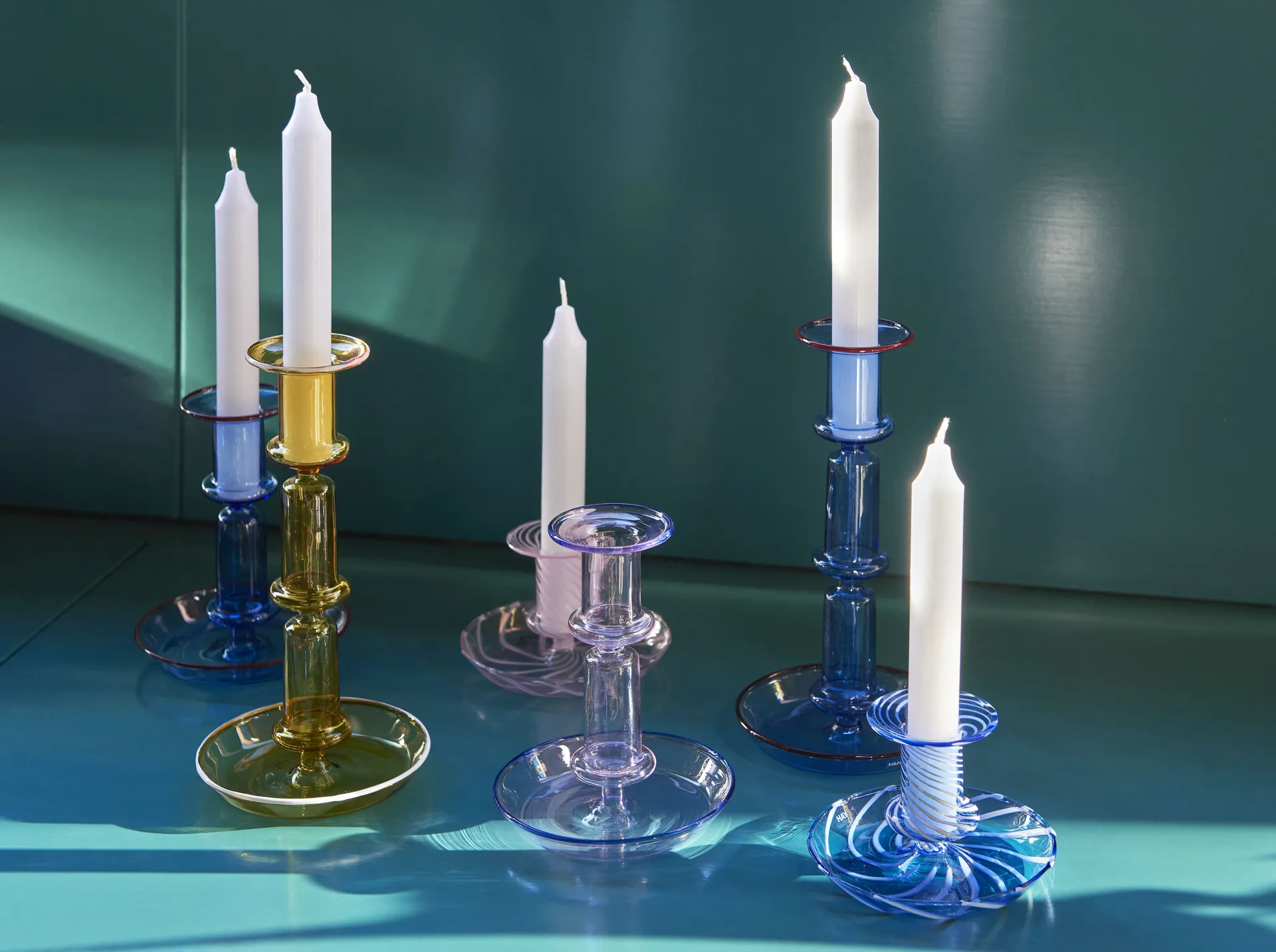 Flare Stripe lysestage, Lyserød/Hvid kant HAY