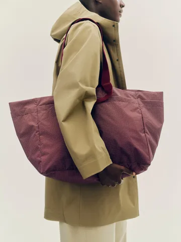 Grid Weekend Bag taske - Burgundy, large - HAY