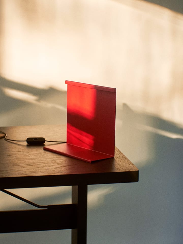 LBM bordlampe, Tomato red HAY