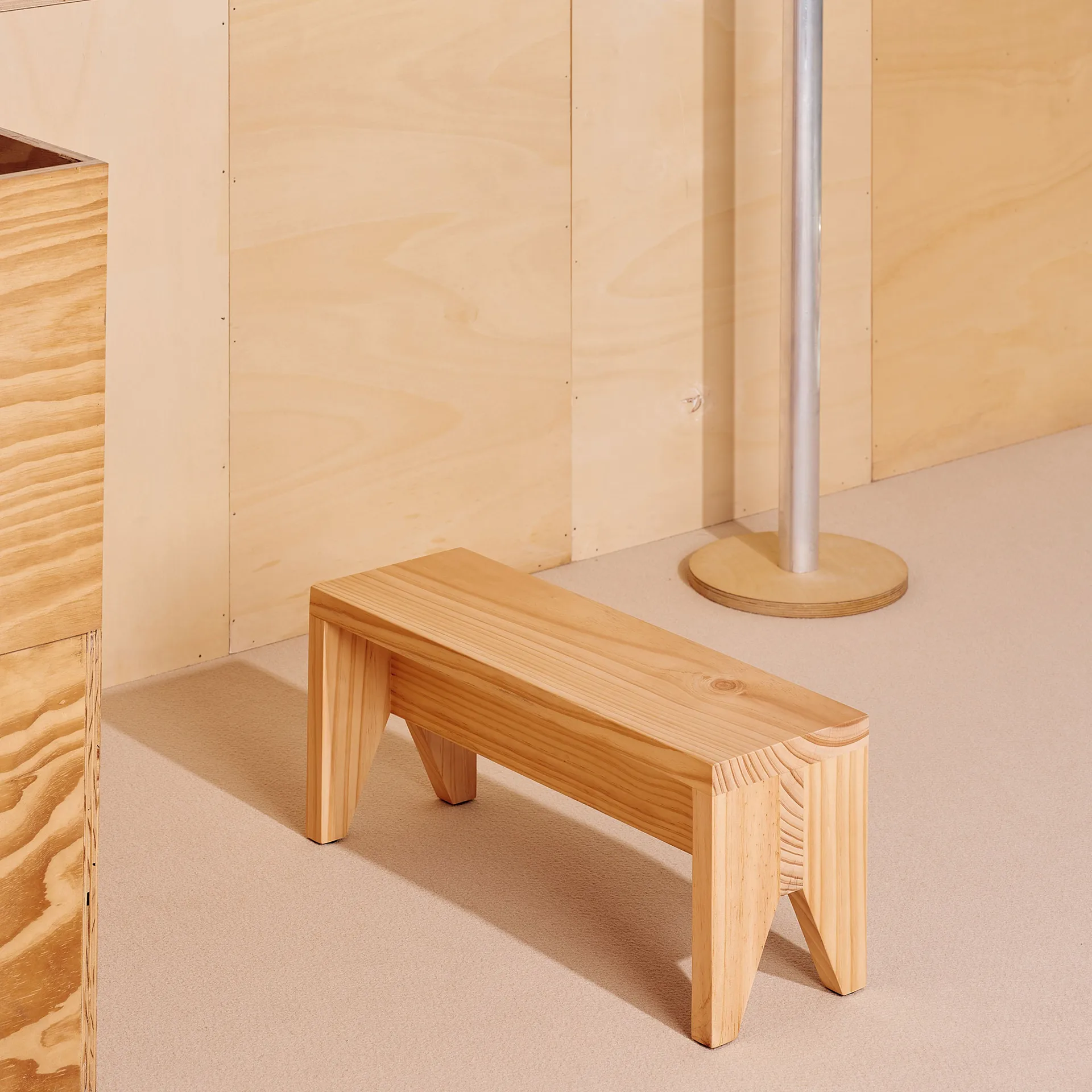 Manolito Long skammel, Natural, 60 cm HAY