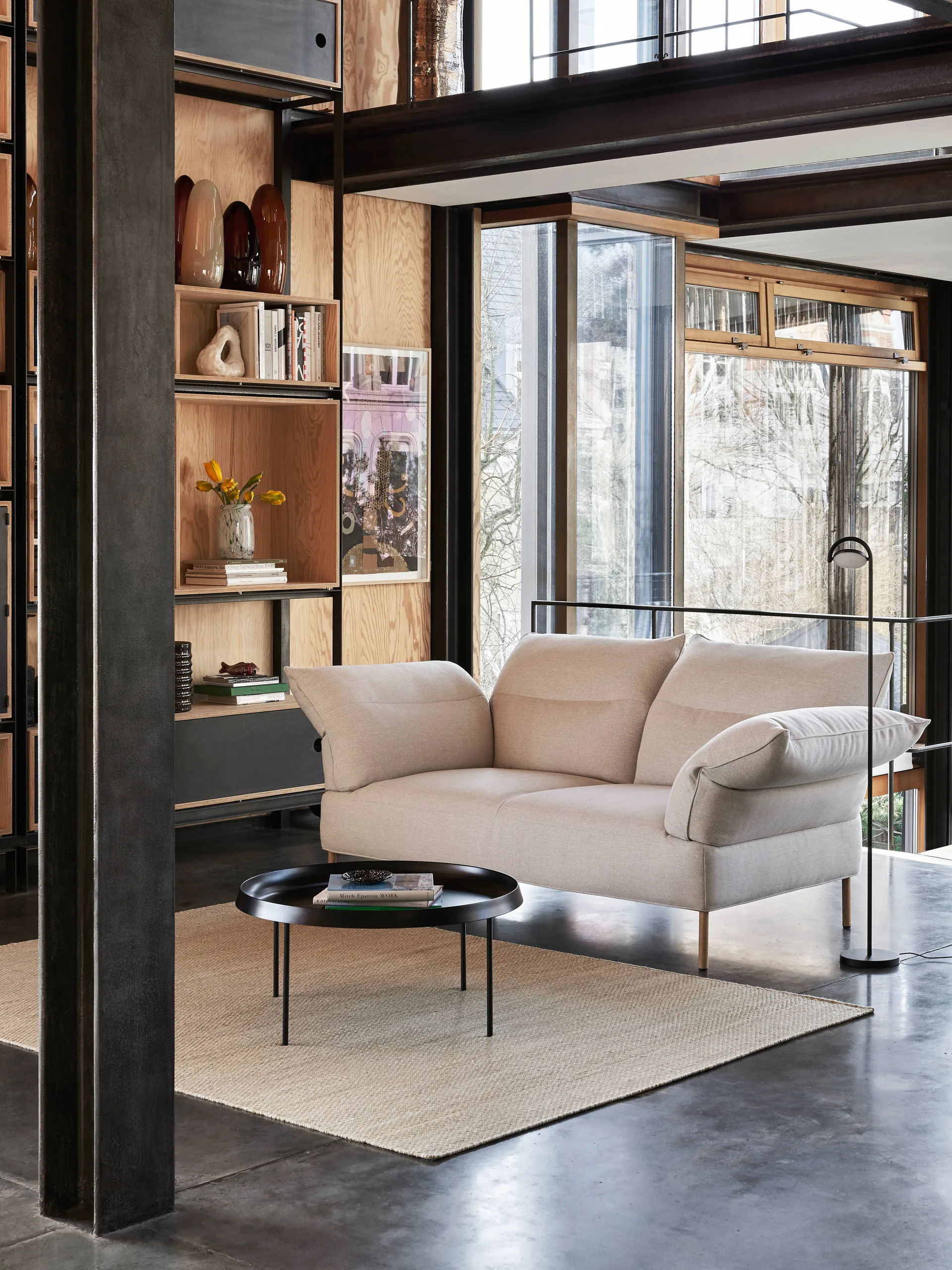 Marselis floor gulvlampe, Soft black HAY