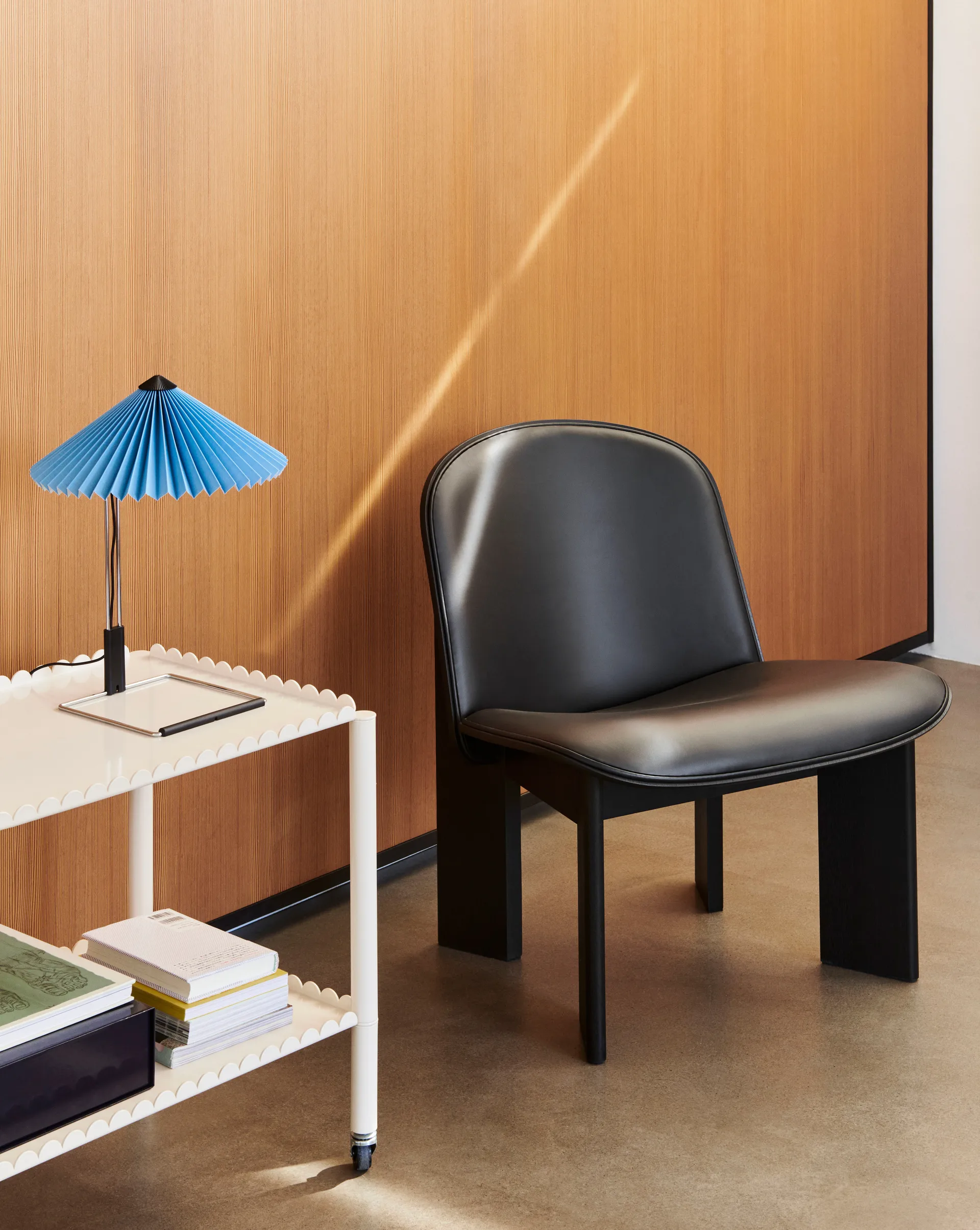 Matin table bordlampe Ø30 cm, Placid blue/Steel HAY