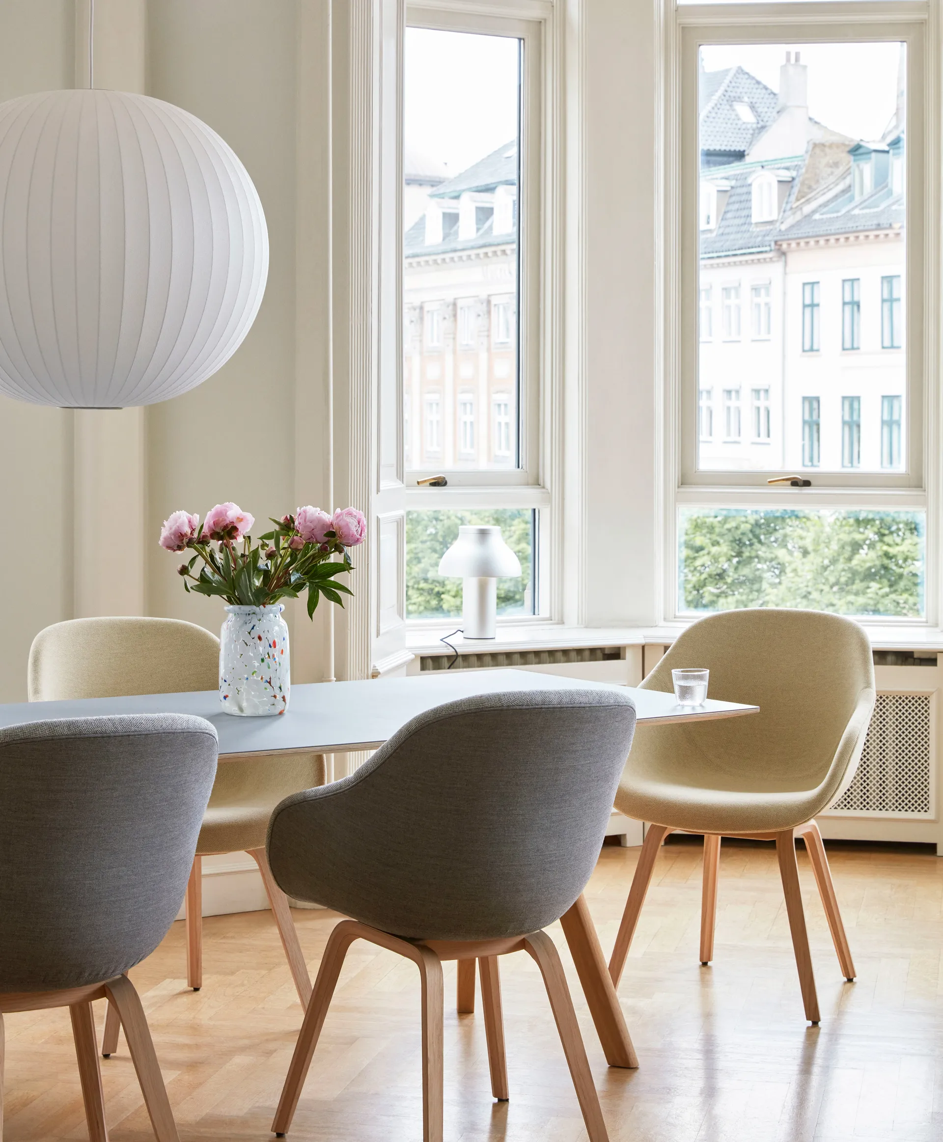 Nelson Bubble Ball pendel L, Offwhite HAY