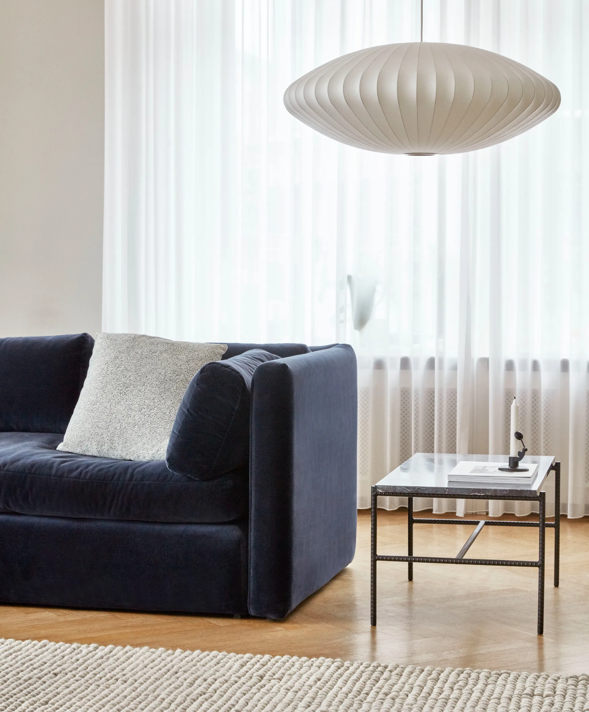 Nelson Bubble Saucer pendel L, Offwhite HAY