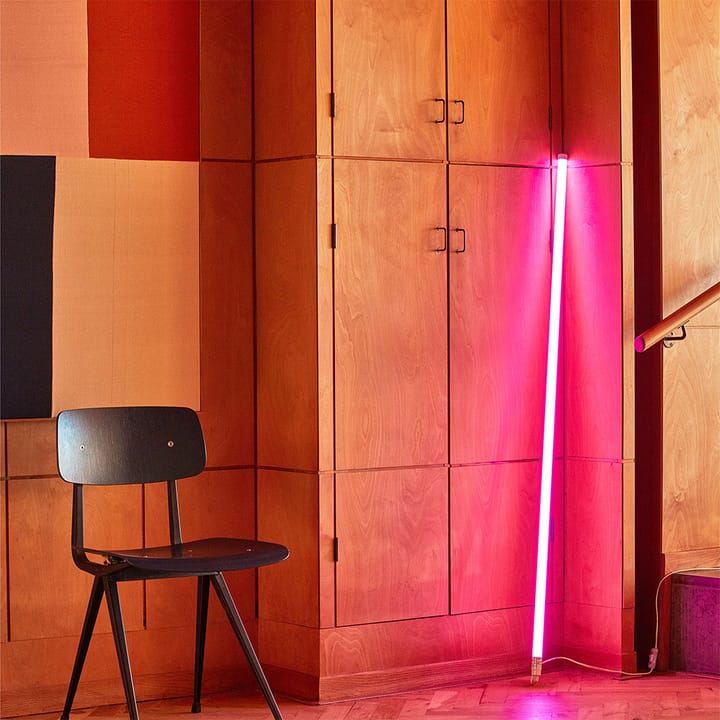 Neon Tube lysstofrør 150 cm, pink HAY