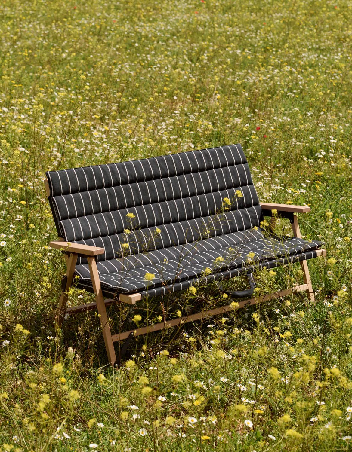 Outdoor Market foldbar sofa, Black-beige, 2-pers. sofa HAY