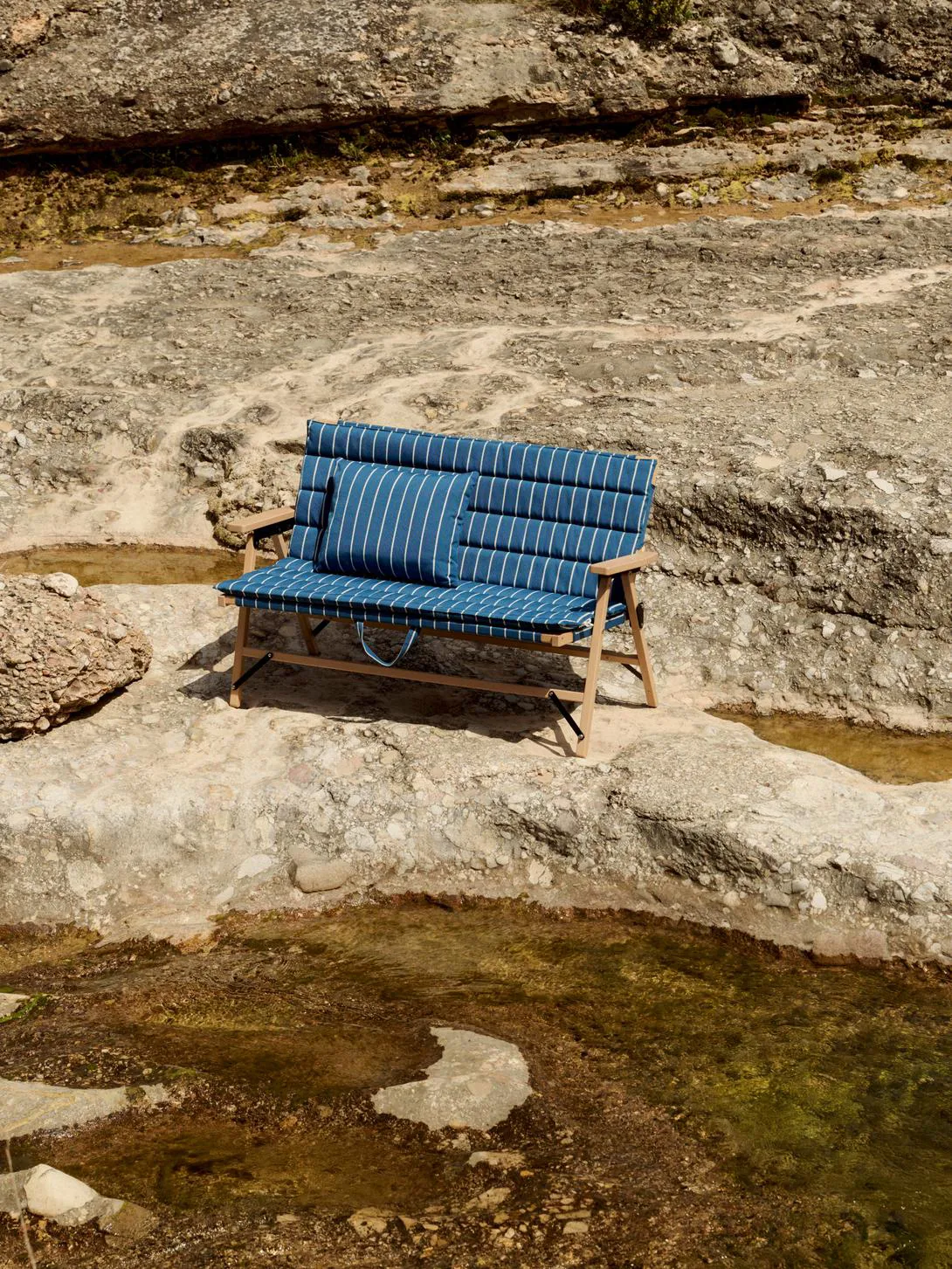 Outdoor Market foldbar sofa, Blue-beige, 2-pers. sofa HAY