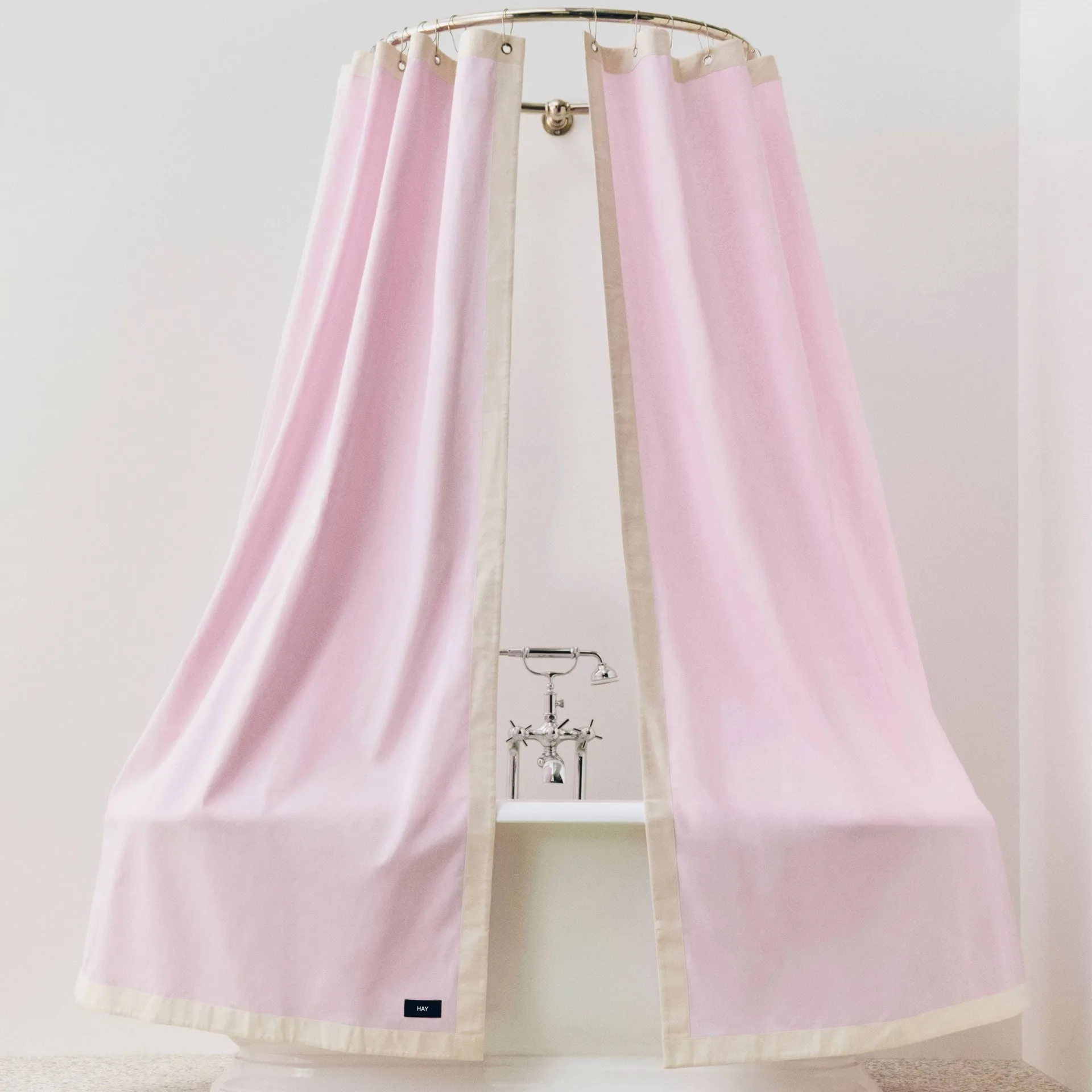 Outline bruseforhæng, Pink and cream HAY