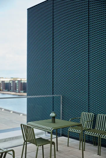 Palissade spisegruppe 2 armstole 82,5x90 cm olive - HAY