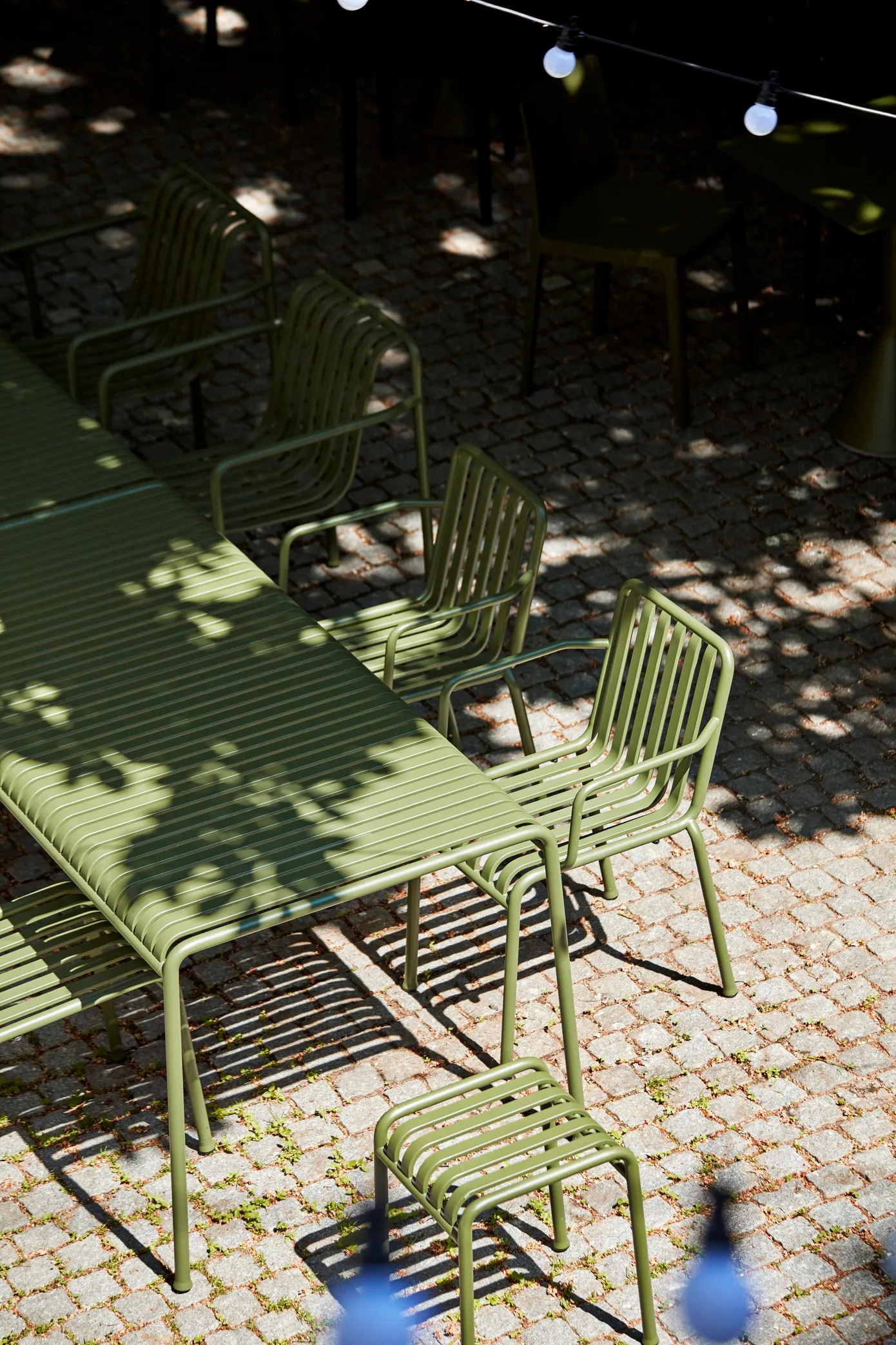 Palissade spisegruppe 2 Dining armstol + bænk 170x90 cm olive,  HAY