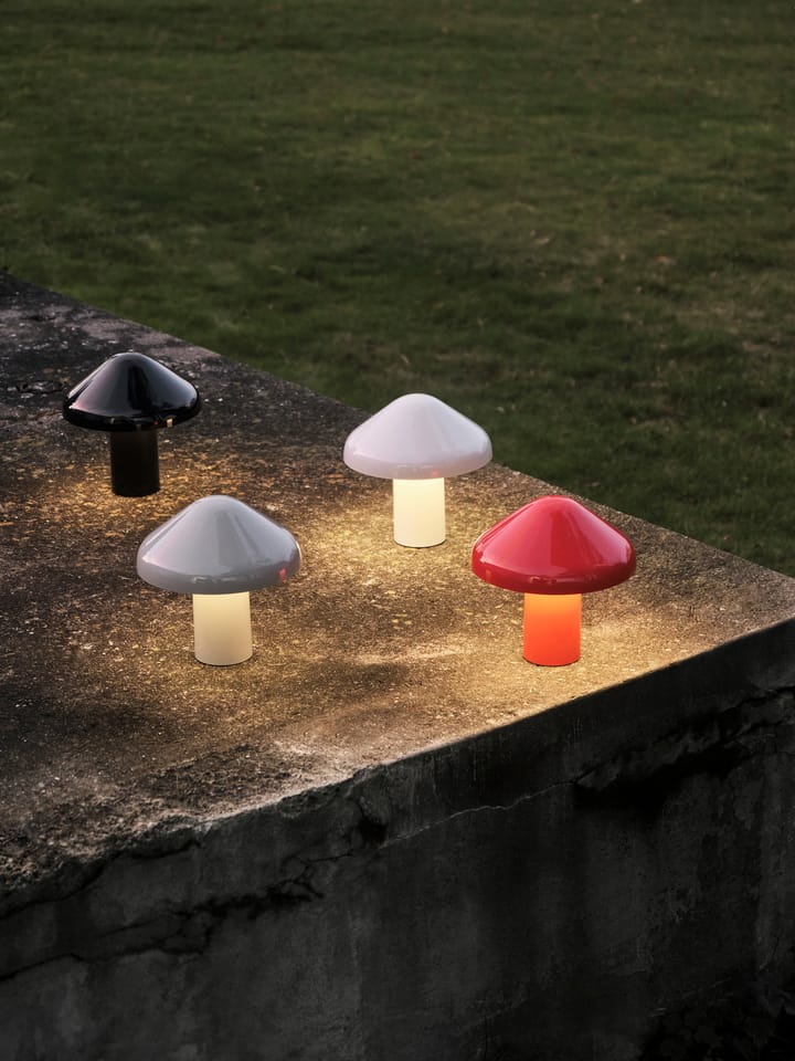 Pao Portable bordlampe, Cream white HAY