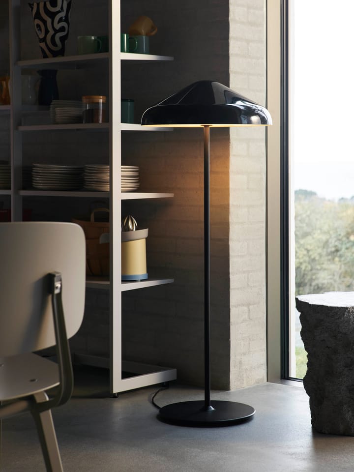 Pao Steel gulvlampe Ø47 cm, Soft black HAY