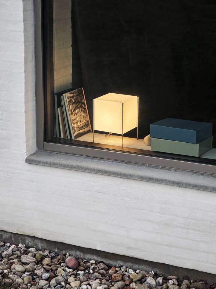 Paper Cube bordlampe - Hvid - HAY