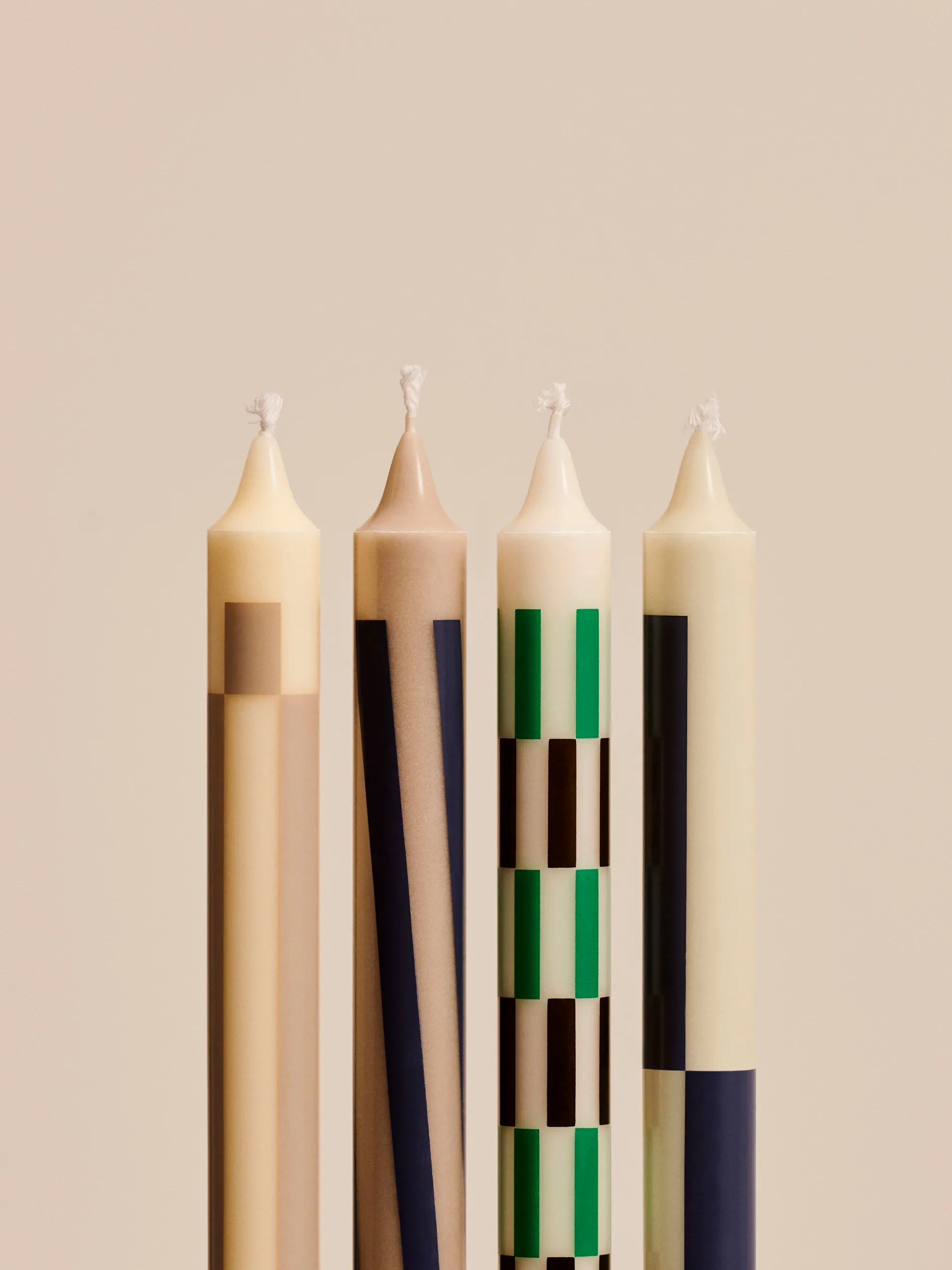 Pattern lys mix 4-pak, Cream-dark HAY