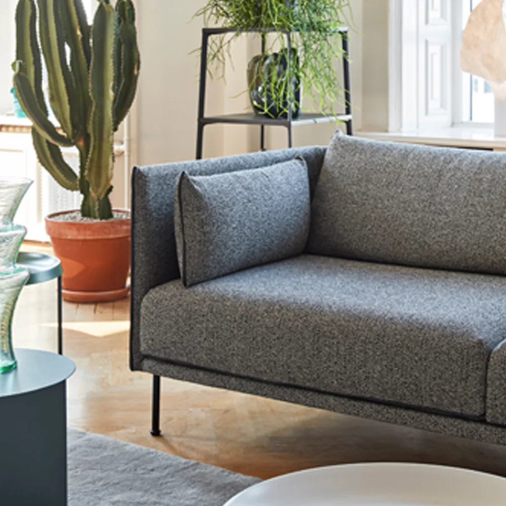 Silhouette 3-personers sofa, Grey-sort piping-olierede egeben HAY