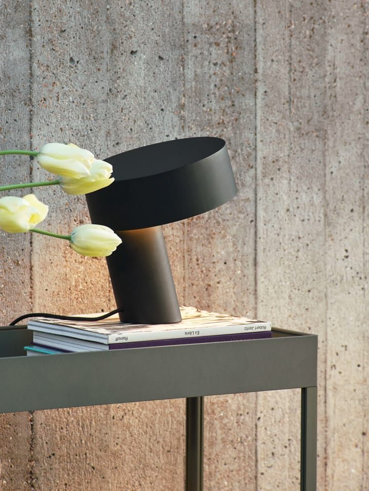 Slant bordlampe, Soft black HAY