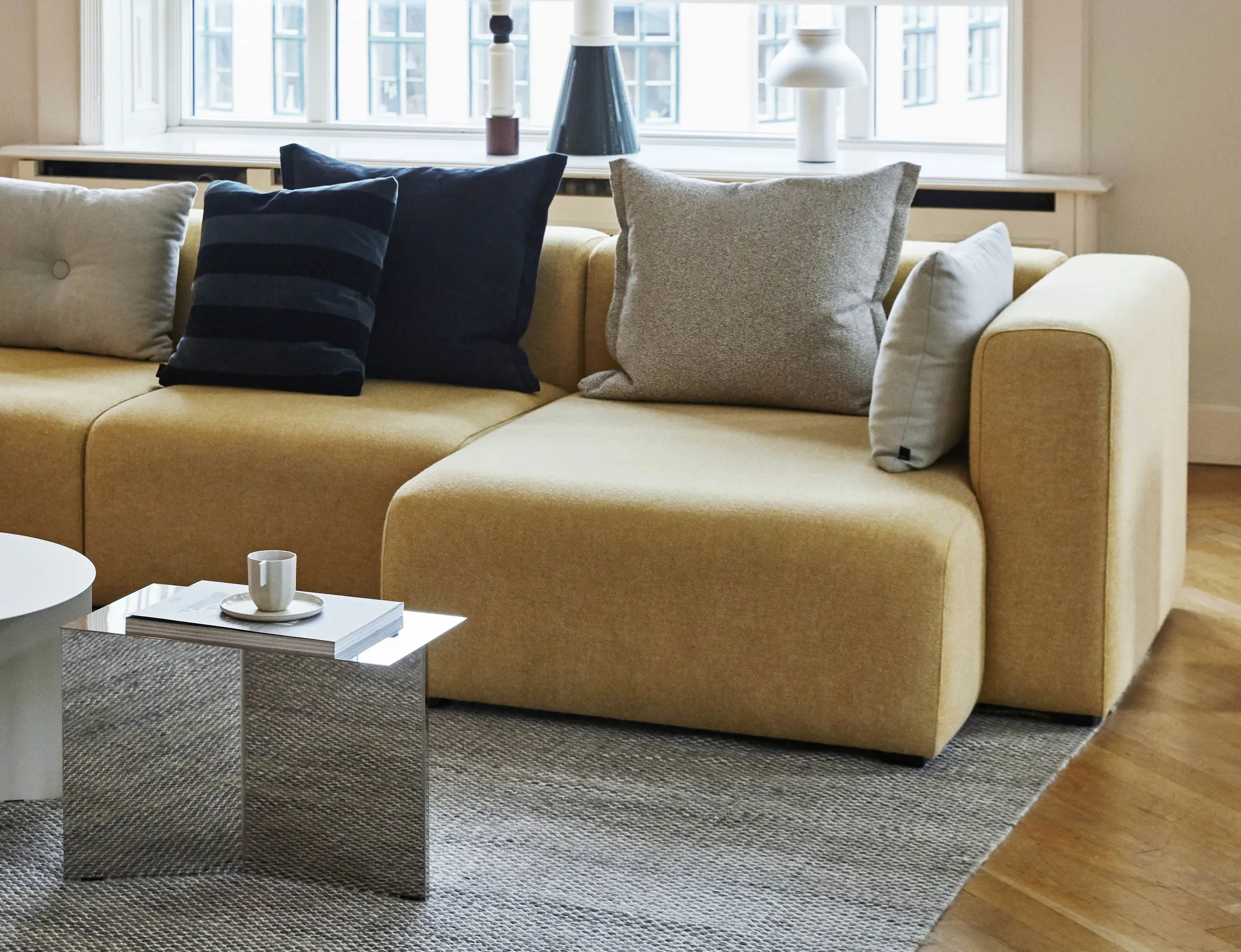 Slit Oblong sidebord 27,5x49 cm, Mirror polished steel HAY