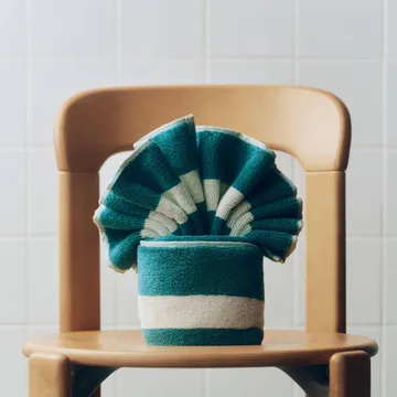 Stripe håndklæde - Petrol blue, 40x60 cm - HAY