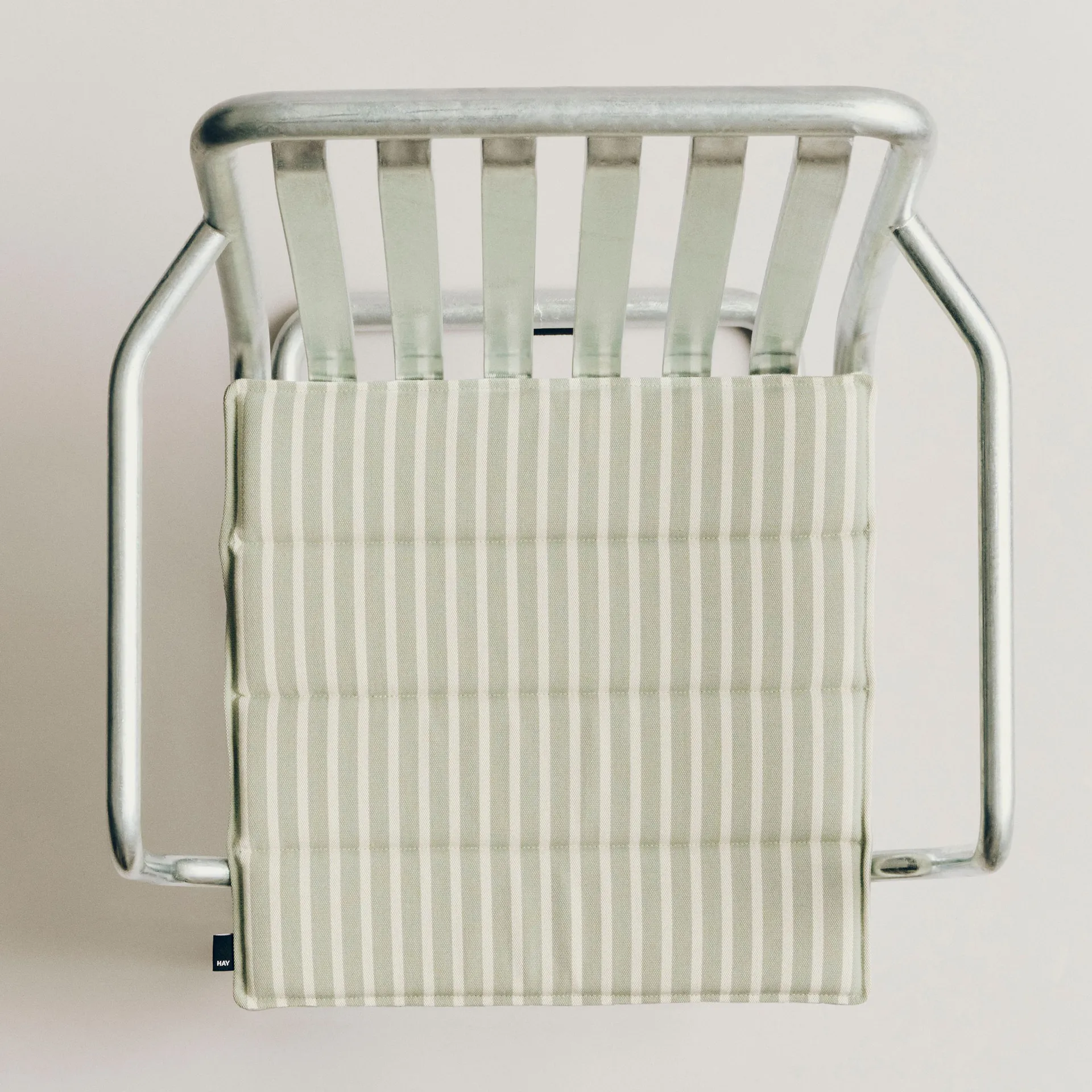 Terrazza siddepude, Grey bold stripe, 40x40 cm HAY