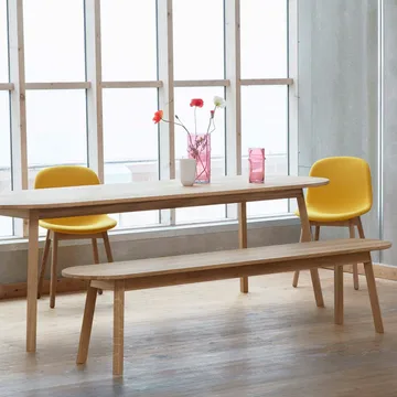 Triangle Leg bænk - water-based lacquered oak, 200 cm - HAY