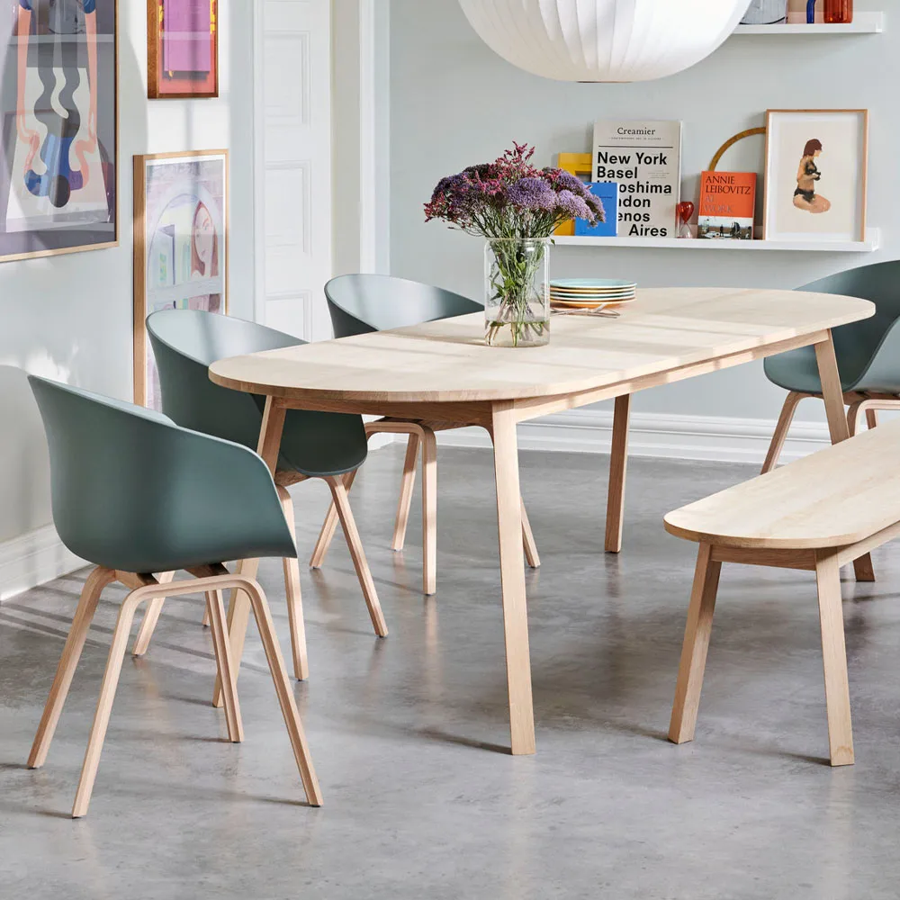 Triangle Leg spisebord, Lakeret eg, 250x85 cm HAY